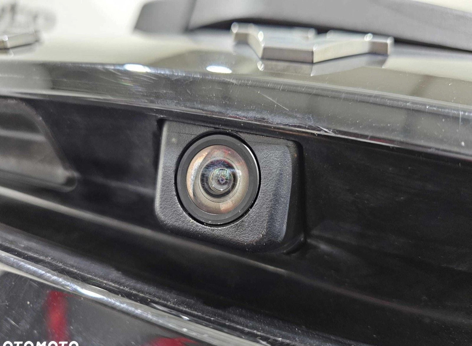 Volvo V40 cena 35700 przebieg: 143829, rok produkcji 2018 z Dobrodzień małe 154